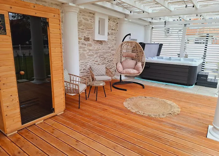 Oereg Malom Apartmanhaz