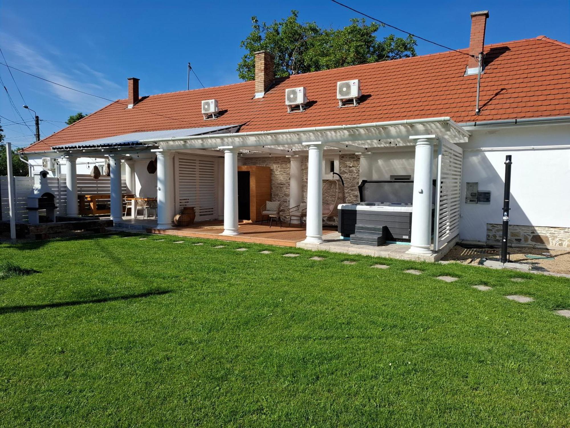 Oereg Malom Apartmanhaz Bogács